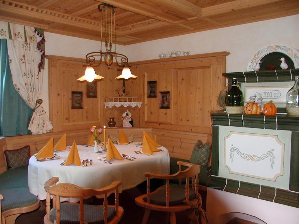 Hotel Garni Alpenland Altenmarkt im Pongau Bagian luar foto